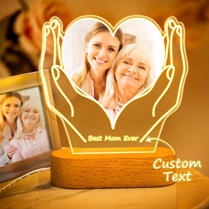 Surpreenda com uma luz noturna personalizada com foto e texto. Ideal para o Dia da Mãe, aniversários ou Natal. Crie momentos únicos com este presente original!