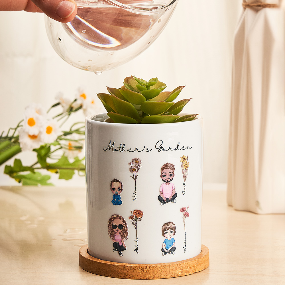 Surpreenda com um vaso de cerâmica personalizado com figuras em cartoon e flores de nascimento. Um presente único e especial para mães e avós. Personalize já!