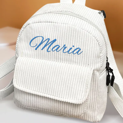 Encontre mochilas personalizadas com nome para crianças e adultos. Modelos exclusivos, ideais para a escola, viagens e presentes especiais. Personalize já!