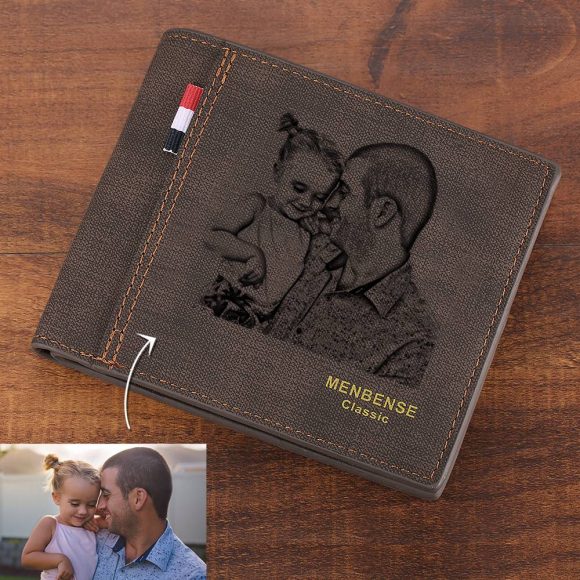 Ofereça uma carteira personalizada com foto. Uma prenda original e cheia de significado para Natal, aniversários ou datas especiais.