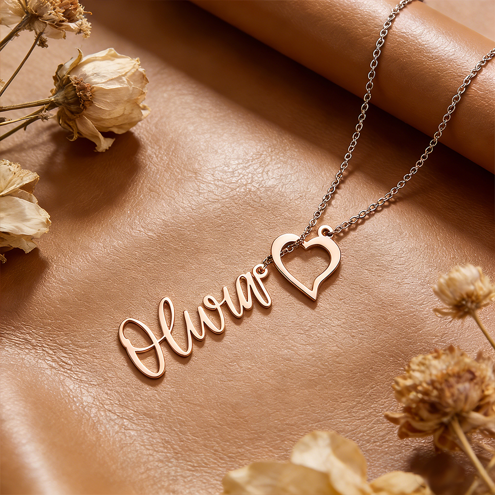 Colar personalizado estilo Y com nome e pendente coração. Uma joia elegante e romântica, perfeita para oferecer em ocasiões especiais. Prendas Originais.