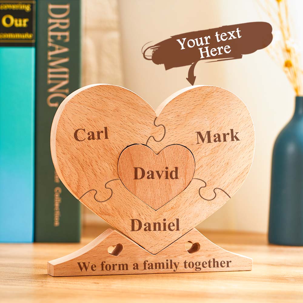 Crie uma decoração de família única com este puzzle coração de madeira personalizado com nomes. Um presente original e emotivo para o Dia da Mãe, Natal, aniversários e outras ocasiões especiais. Ideal para decorar o lar com amor.