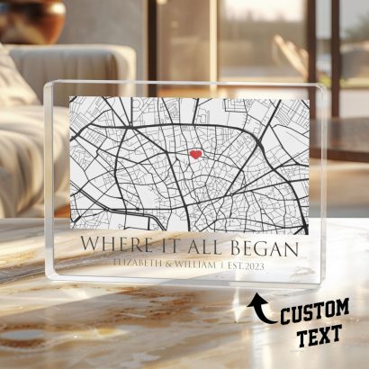 Crie um Bloco Acrílico Personalizado com fotografia, mapa, nomes ou mensagem especial. Uma peça elegante para decoração e um presente personalizado perfeito para qualquer ocasião.